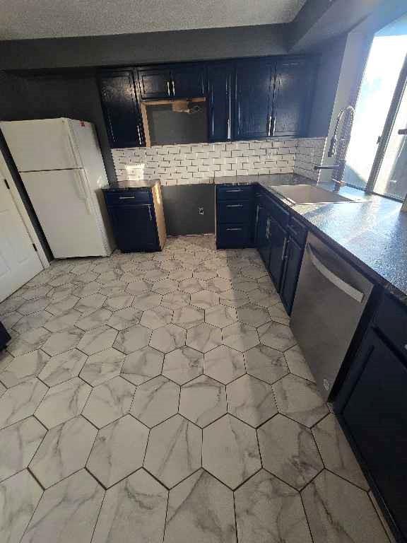 12706 W 110th Terrace Property Photo 6