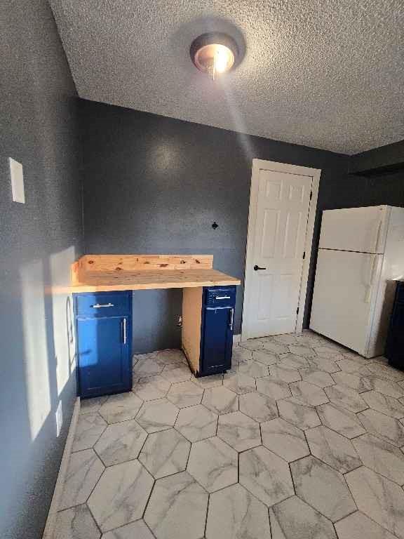 12706 W 110th Terrace Property Photo 9