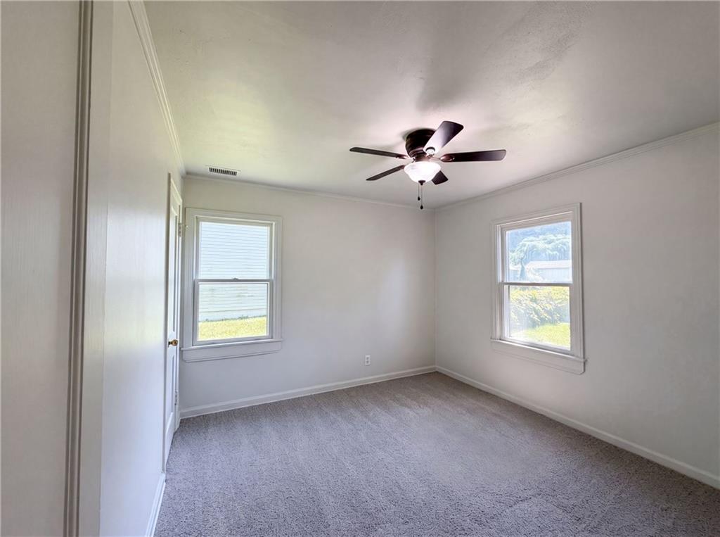 11615 W 68th Street Property Photo 9