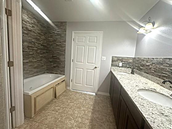 2261 Cr 4100 N/a Property Photo 13