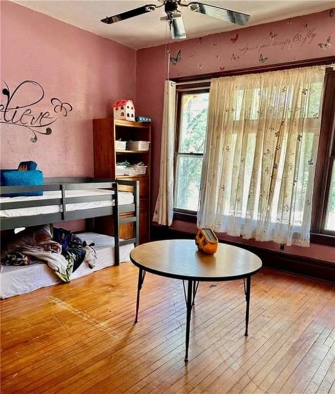 409 E Spring Street Property Photo 14