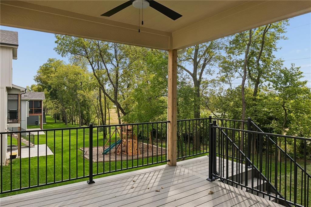 1957 Longview Drive Property Photo 9