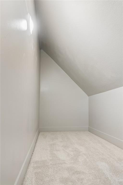 1957 Longview Drive Property Photo 11