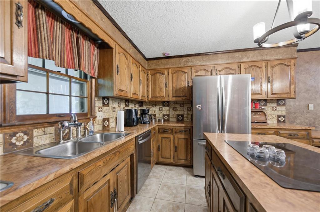 773 E 710th Avenue Property Photo 16