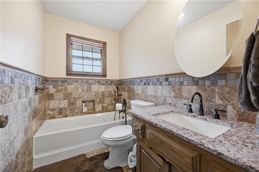 773 E 710th Avenue Property Photo 33