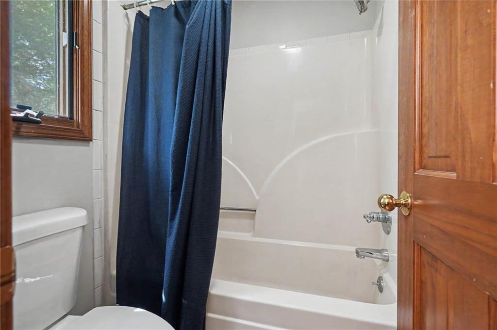 204 E High Street Property Photo 33