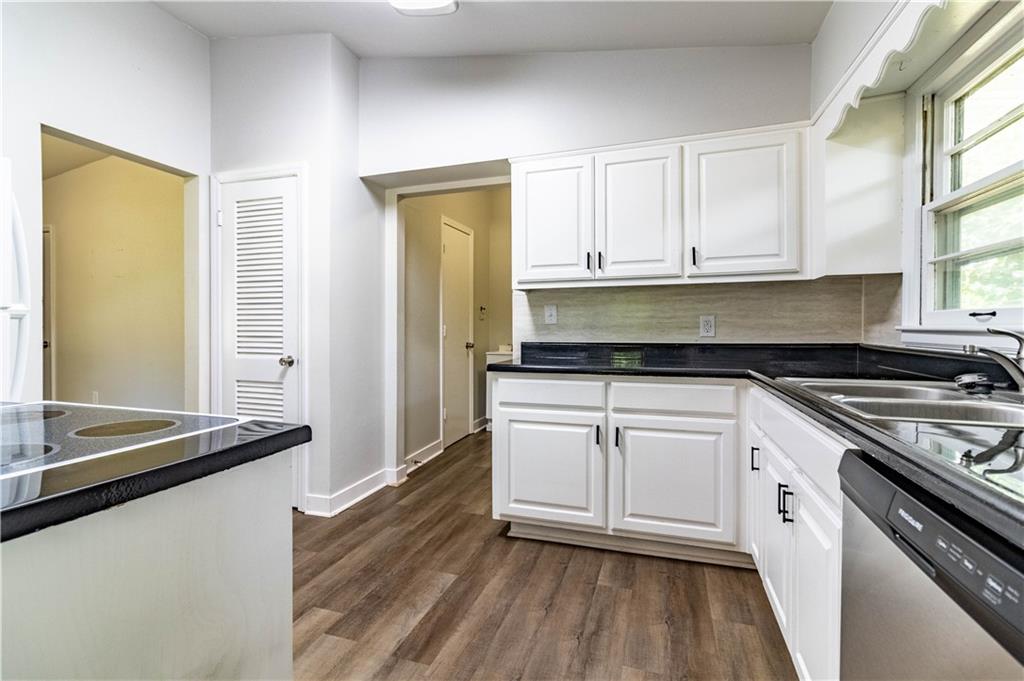 409 8th Street Property Photo 10
