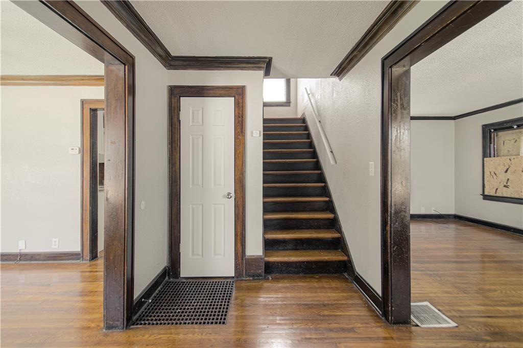 6727 Paseo Boulevard Property Photo 12