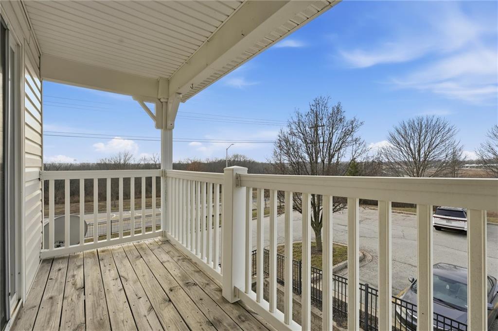 8030 N Drury Avenue Property Photo 14