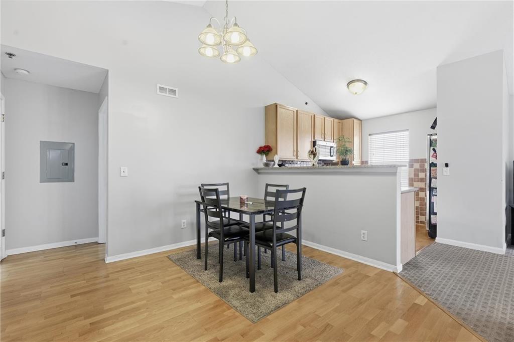 8030 N Drury Avenue Property Photo 15