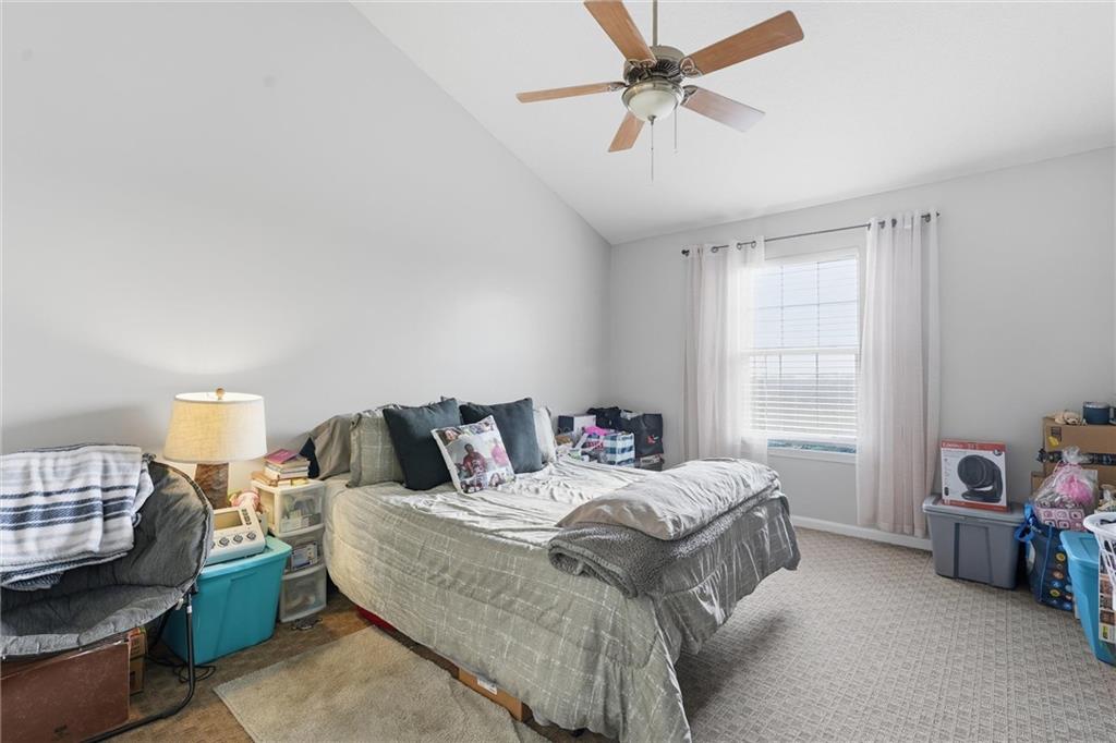 8030 N Drury Avenue Property Photo 16