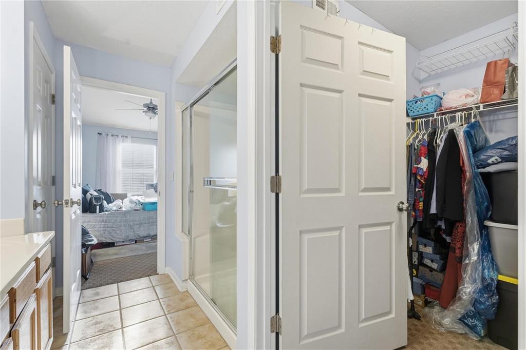 8030 N Drury Avenue Property Photo 18