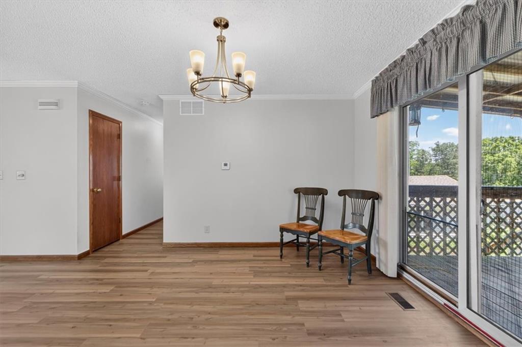 103 S Paul Drive Property Photo 8