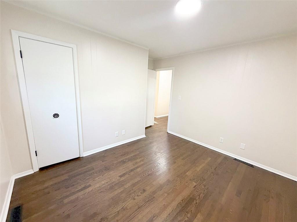 4016 S Spring Street Property Photo 33