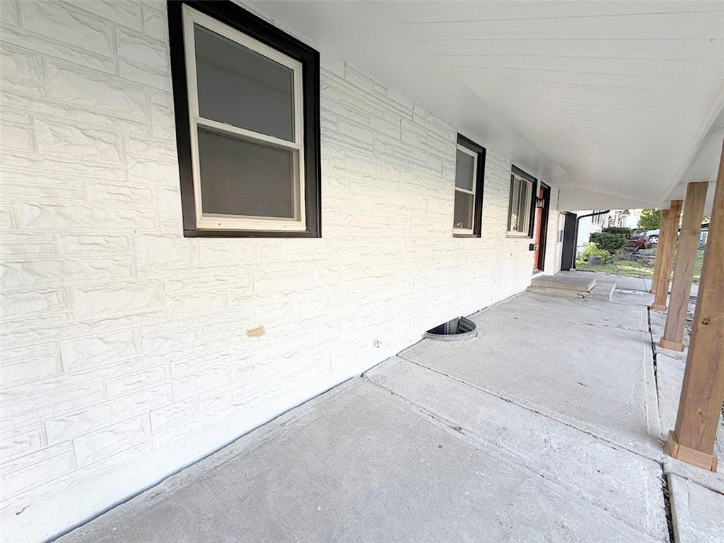 4016 S Spring Street Property Photo 58