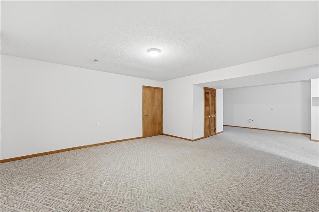 2910 S Swope Drive Property Photo 33