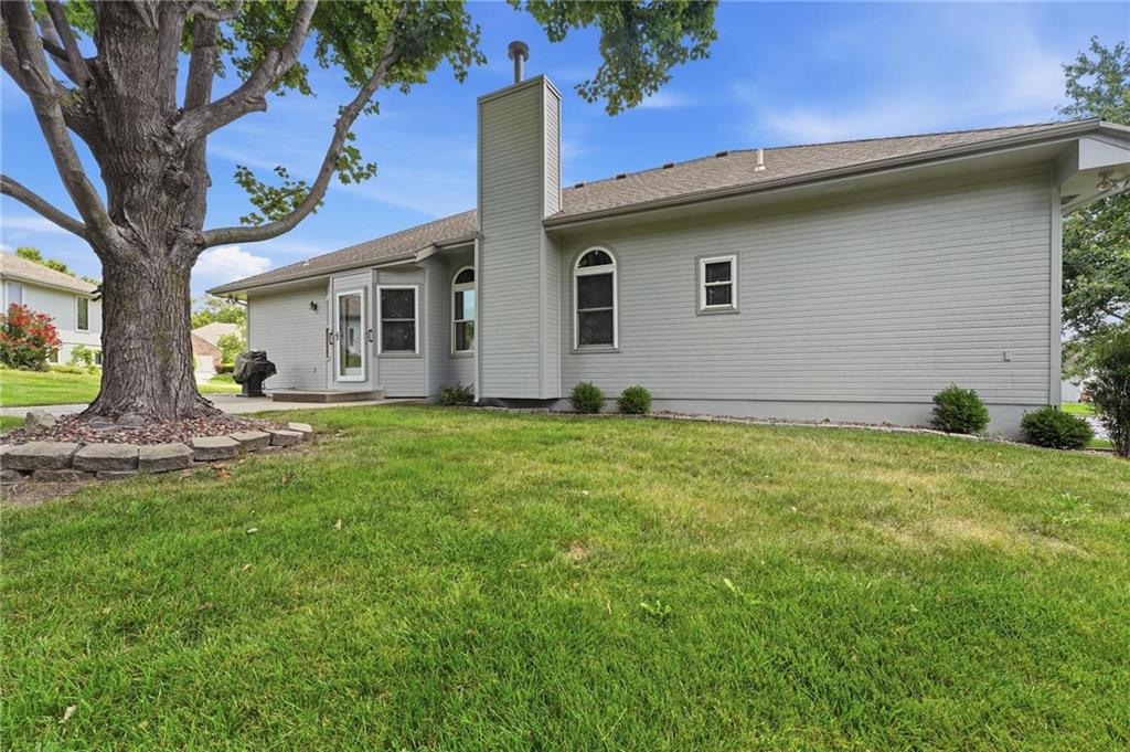 2910 S Swope Drive Property Photo 45