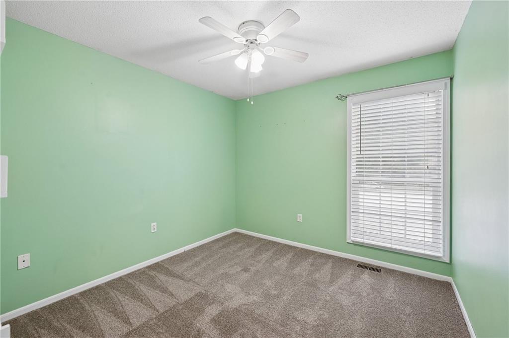 4904 Rosehill Drive Property Photo 21