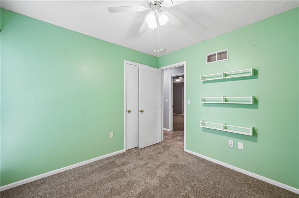 4904 Rosehill Drive Property Photo 22