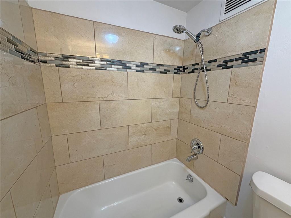 333 W Meyer Boulevard Property Photo 13