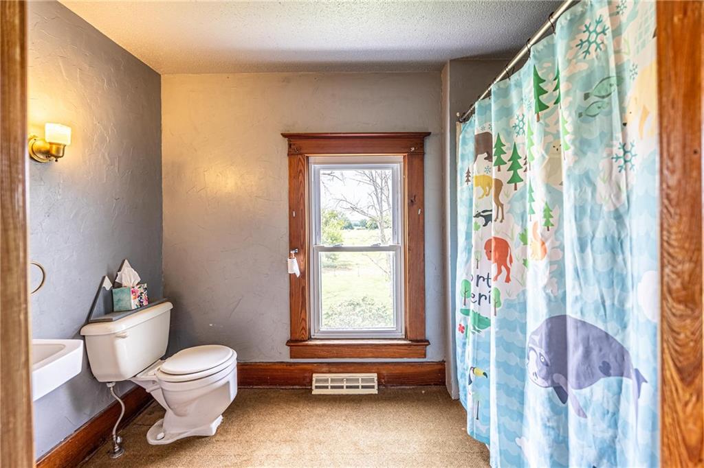 835 Nw 950 Road Property Photo 22
