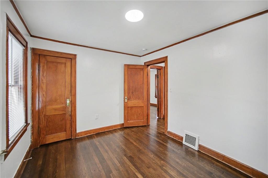 2631005 Property Photo 12