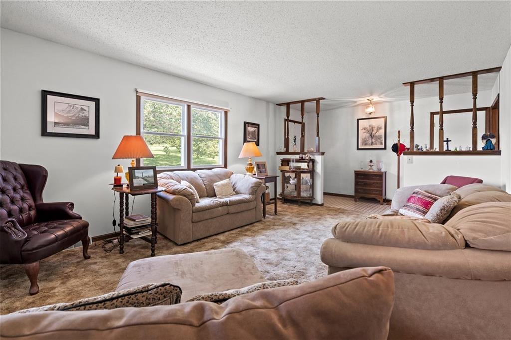 17739 Eisenhower Road Property Photo 19