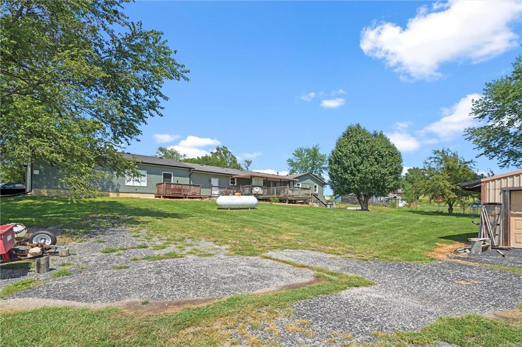 17739 Eisenhower Road Property Photo 45