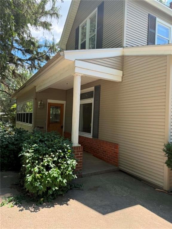 701 Mill Street Property Photo 4