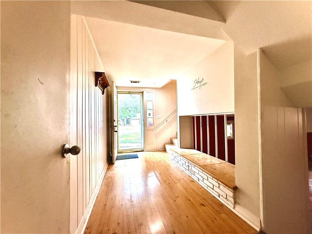 5001 Ne 57th Terrace Property Photo 6