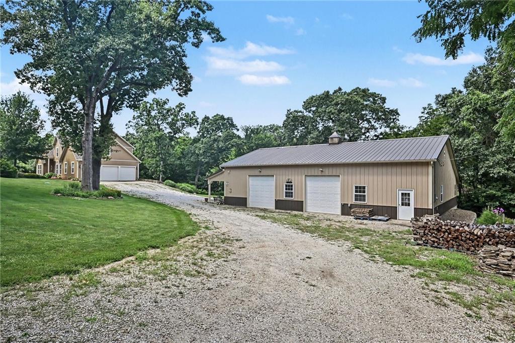 22165 171st Street Property Photo 5