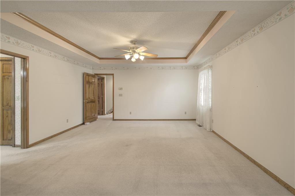 602 W 115th Terrace Property Photo 19