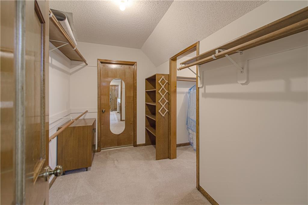 602 W 115th Terrace Property Photo 22