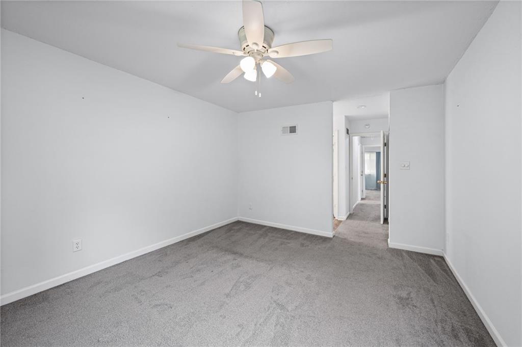 746 N 75th Terrace Property Photo 14