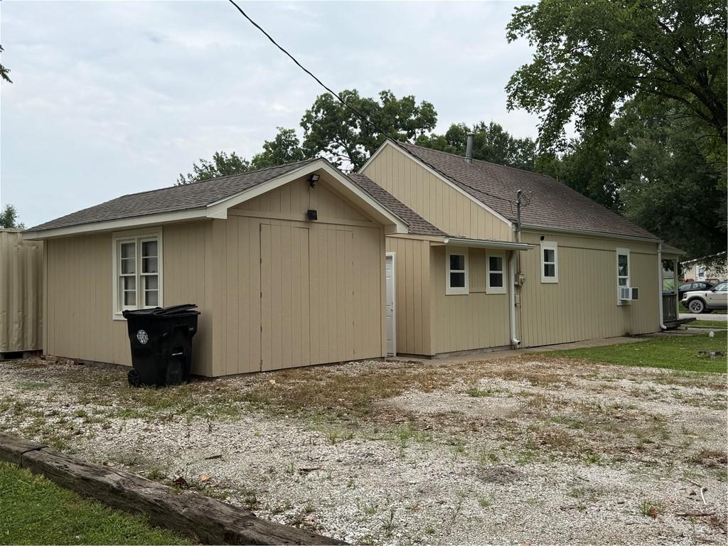 125 Walnut Street Property Photo 4