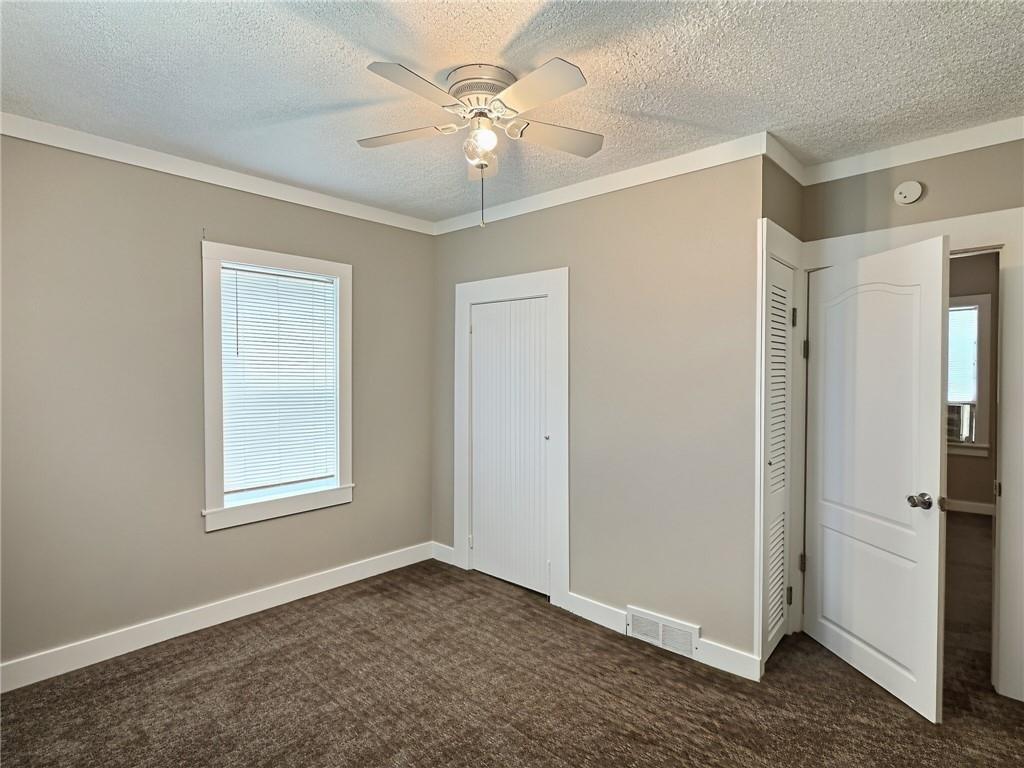 125 Walnut Street Property Photo 8