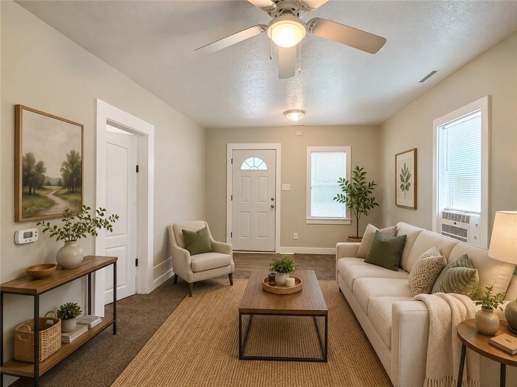 125 Walnut Street Property Photo 11