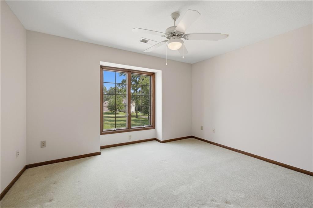 4402 Nw Bittersweet Lane Property Photo 38