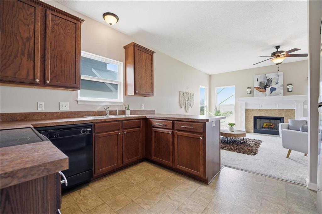 1251 Sw Arbormill Terrace Property Photo 8
