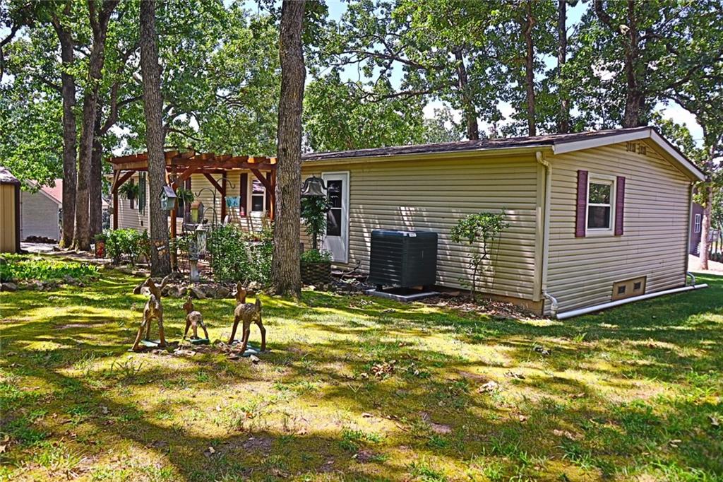 558 Se 1291st Road Property Photo 15