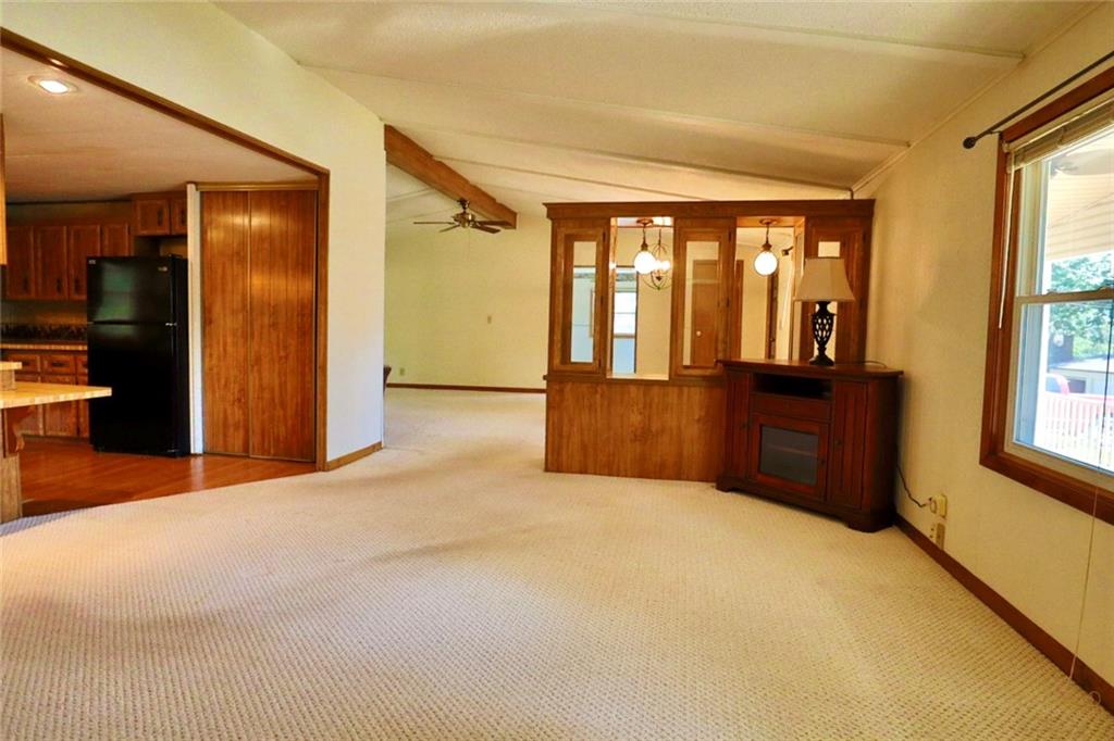 558 Se 1291st Road Property Photo 30
