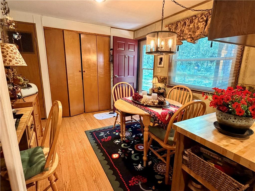 558 Se 1291st Road Property Photo 31