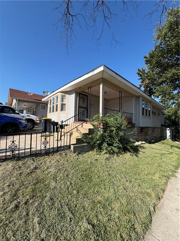 819 Monroe Avenue Property Photo 23