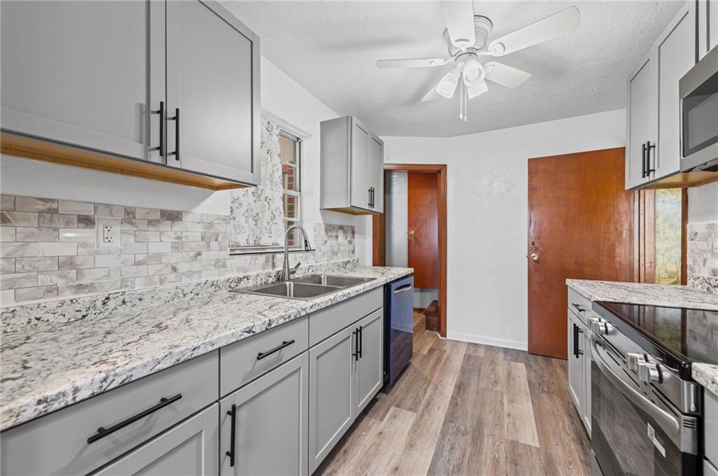 8318 State Avenue Property Photo 7