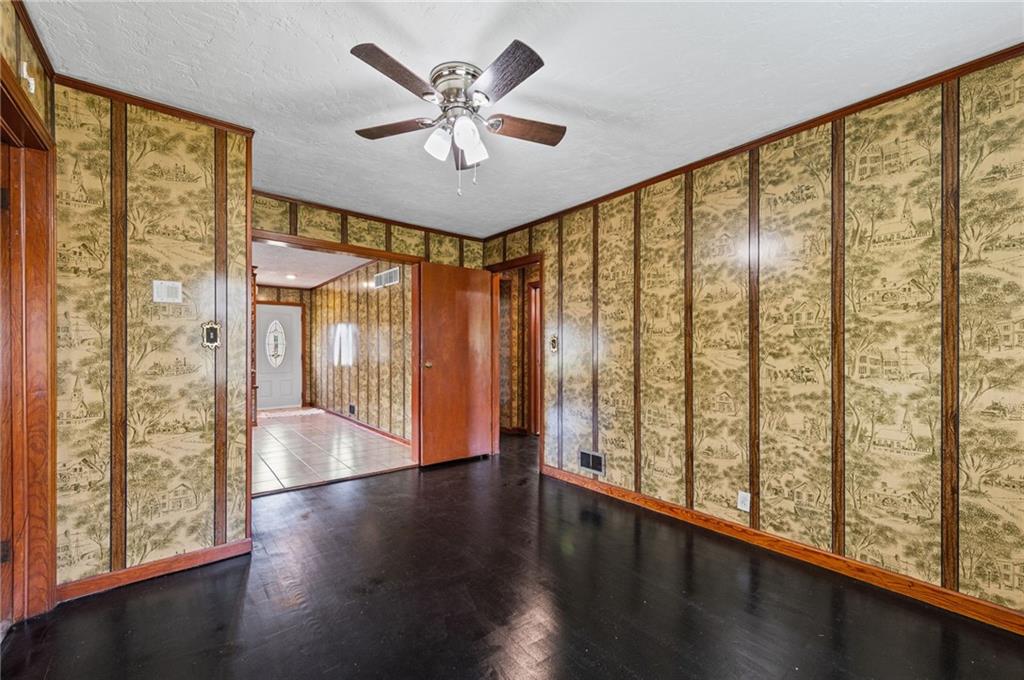 8318 State Avenue Property Photo 13