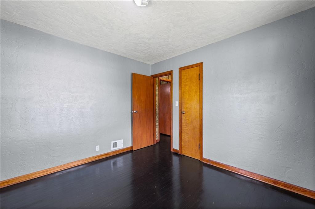 8318 State Avenue Property Photo 17