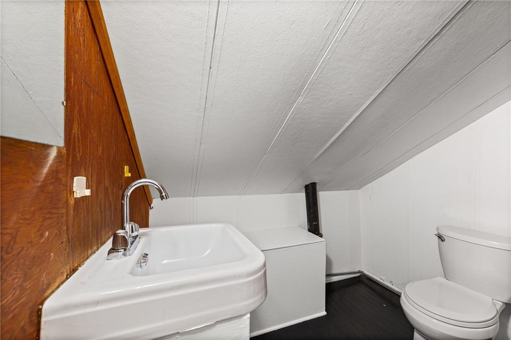 8318 State Avenue Property Photo 22