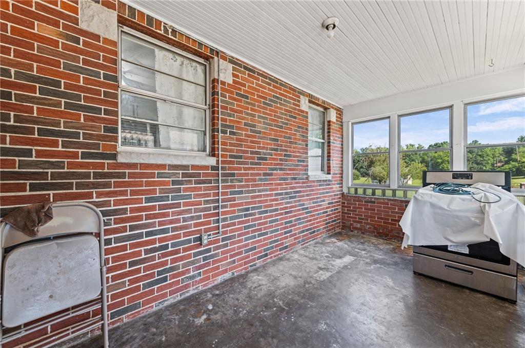 8318 State Avenue Property Photo 23