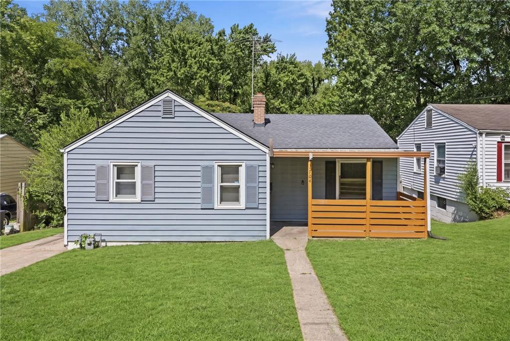 1704 S Brookside Avenue Property Photo 1