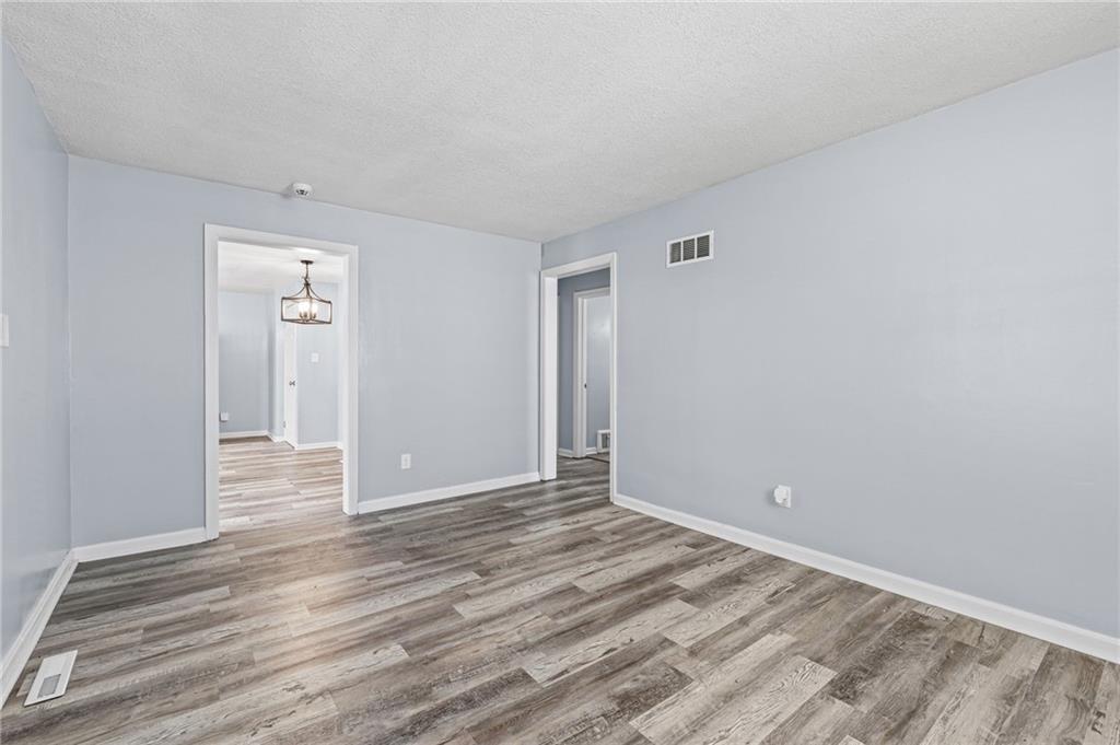 1704 S Brookside Avenue Property Photo 6